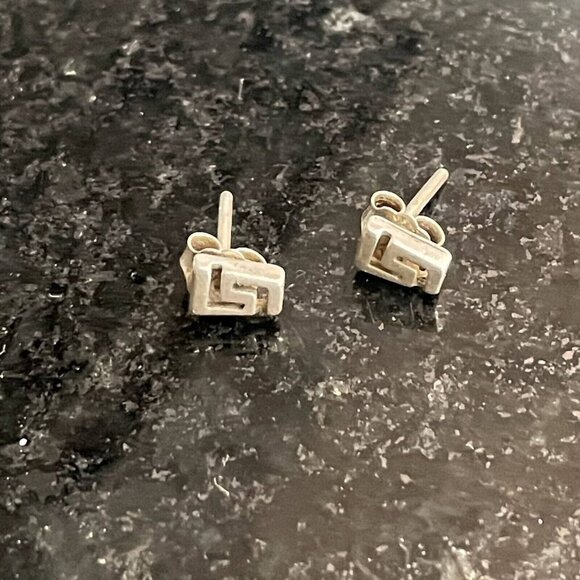 925 Sterling Silver Geometric Stud Earrings with Butterfly Closure - Picture 2 of 4